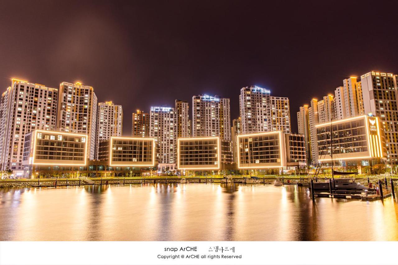 ヨス市 Lotte Castle Marinaアパートホテル エクステリア 写真