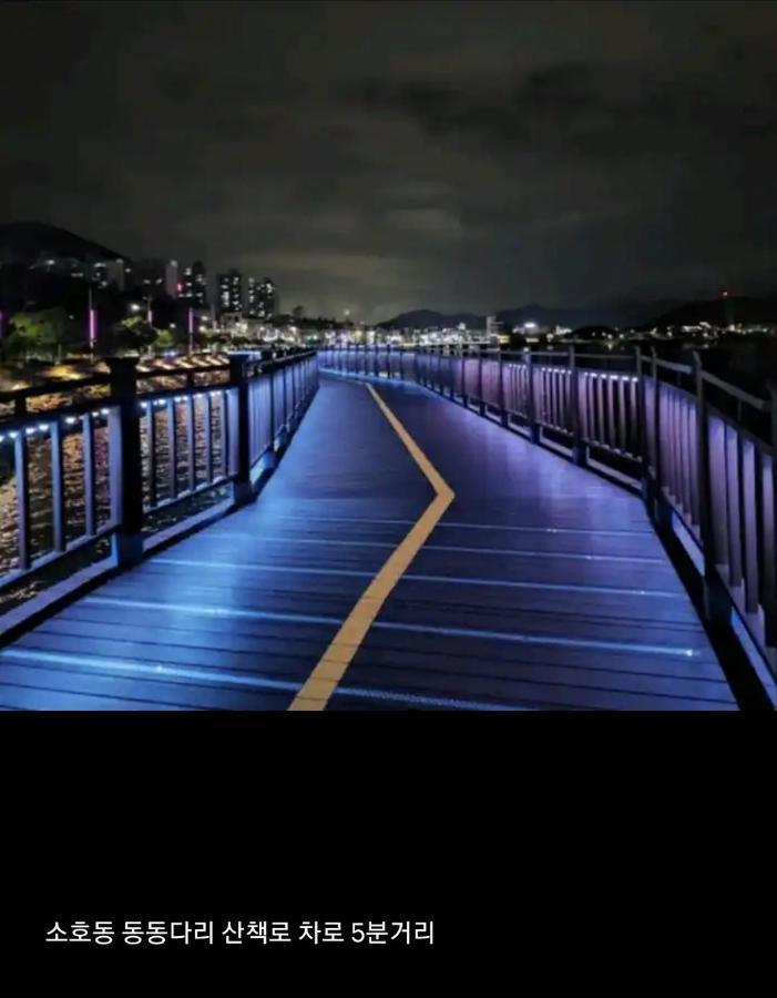 ヨス市 Lotte Castle Marinaアパートホテル エクステリア 写真