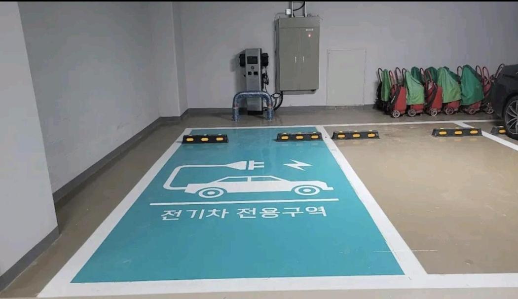 ヨス市 Lotte Castle Marinaアパートホテル エクステリア 写真